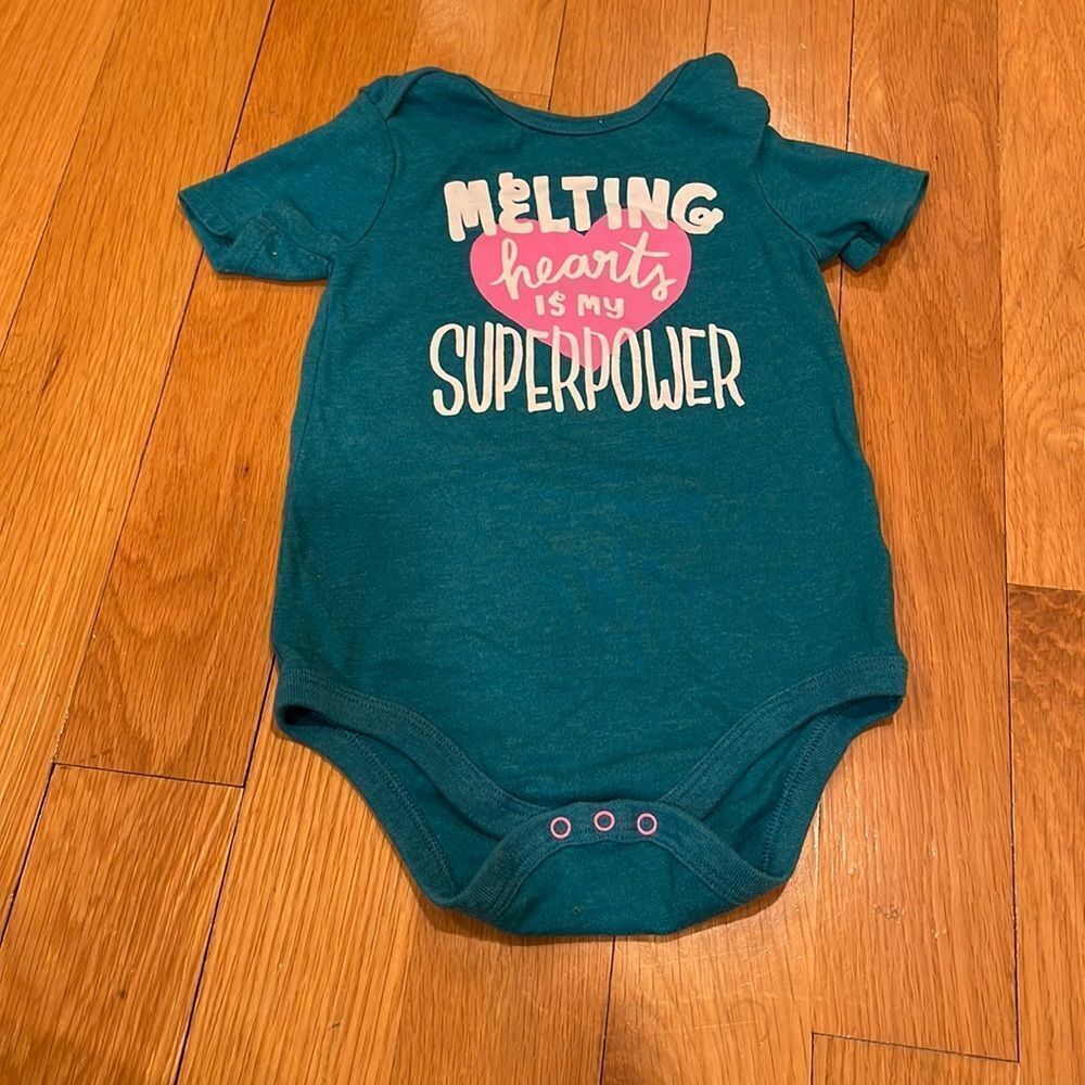 CAT & JACK 𝅺18 m onesie